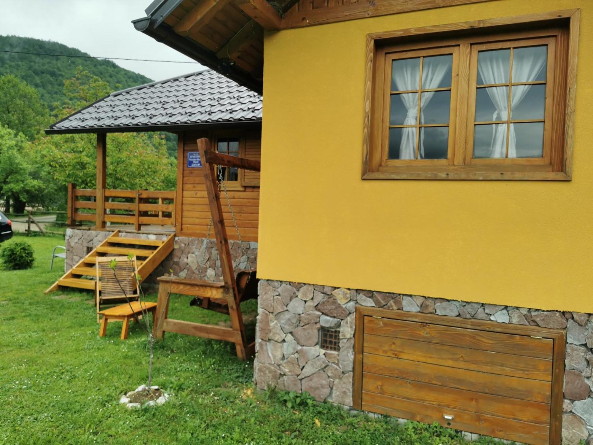 Wooden House Ripac *